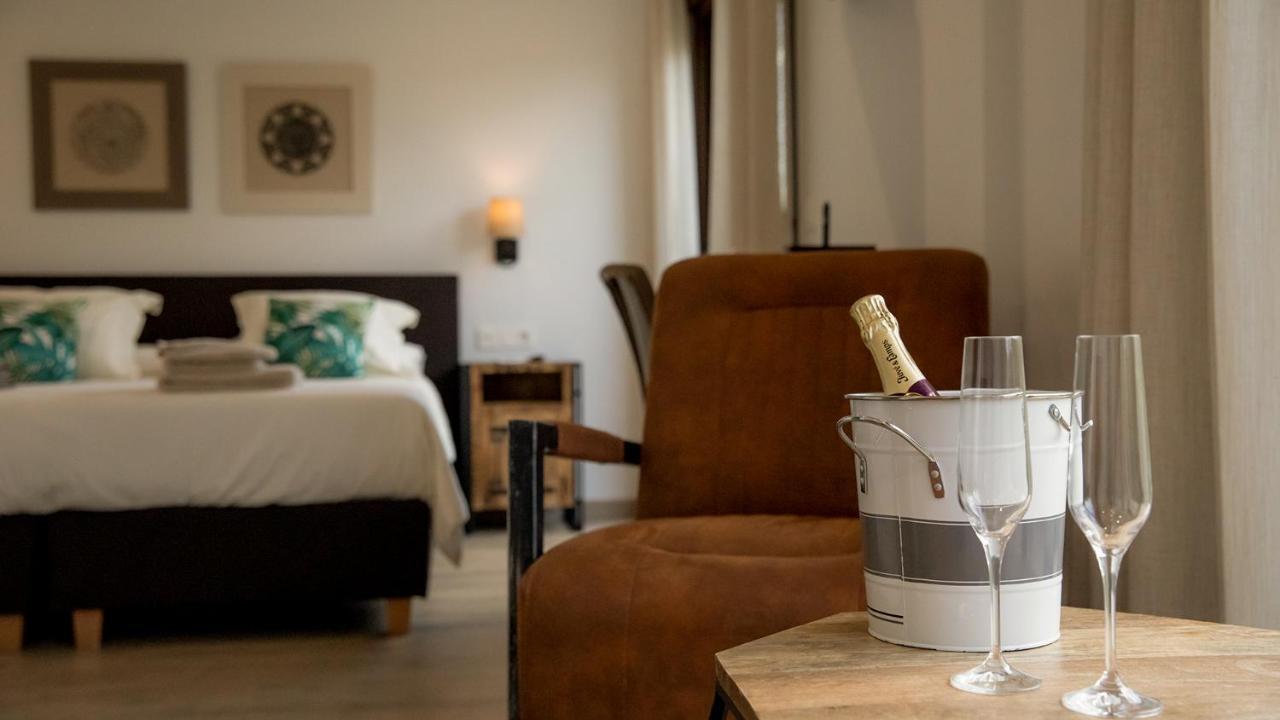 Boutique Canelobre Hotel